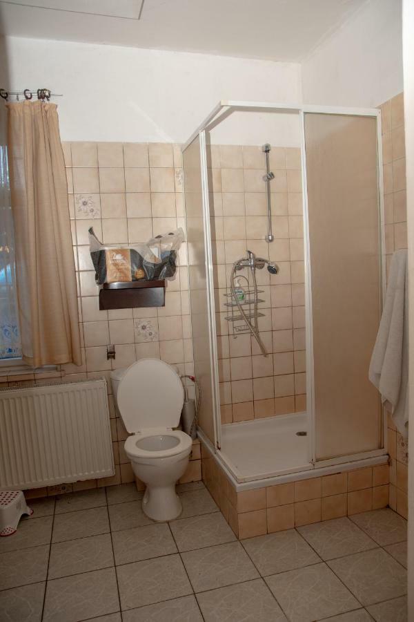 Apartmany U Kocoura Pod Klinovcem Kovarska Luaran gambar
